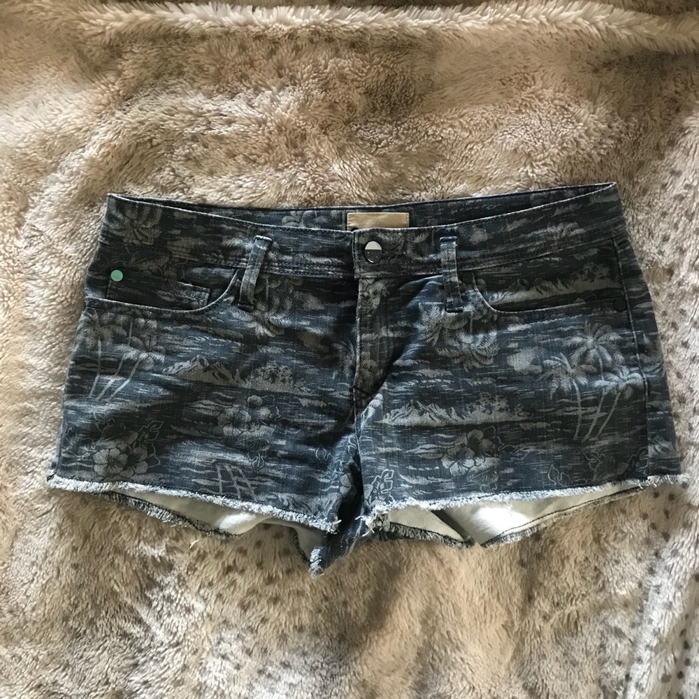 Roxy Graphic Denim Shorts